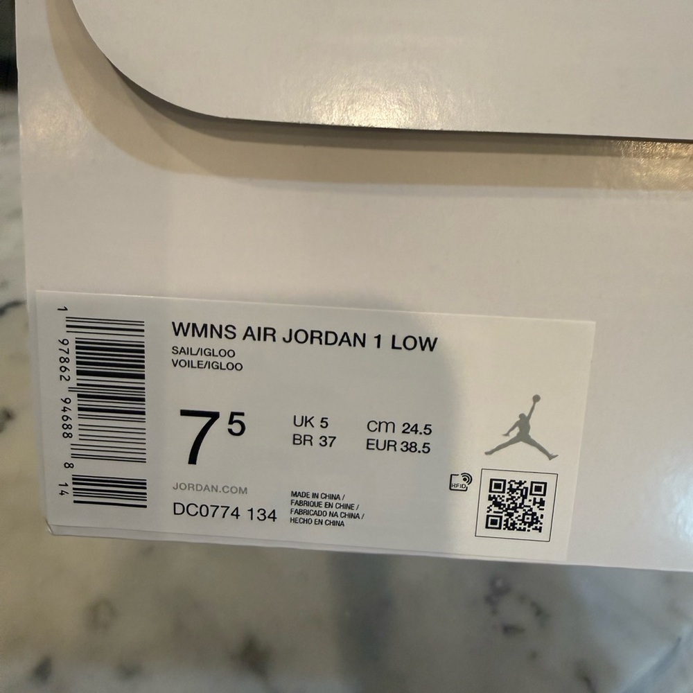 Nike Women's Air Jordan 1 Low Sneakers